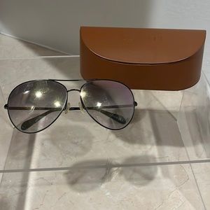 Selling Oliver peoples aviators!
